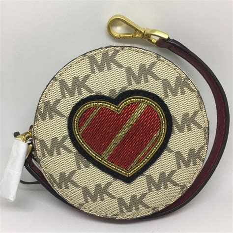 michael kors keychain purse|michael kors round coin purse.